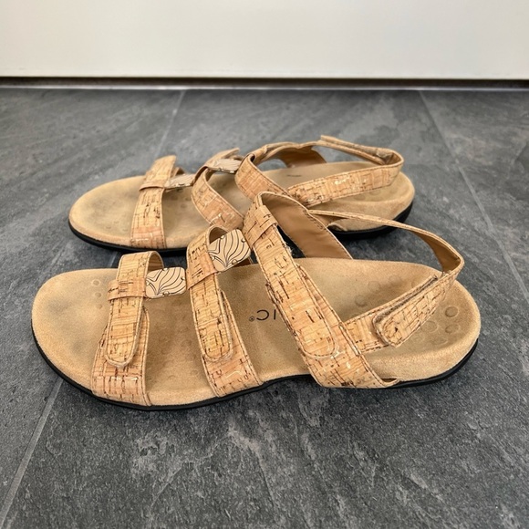 Vionic Amber Tan Cork Open Toe Comfort Sandals - Picture 4 of 9